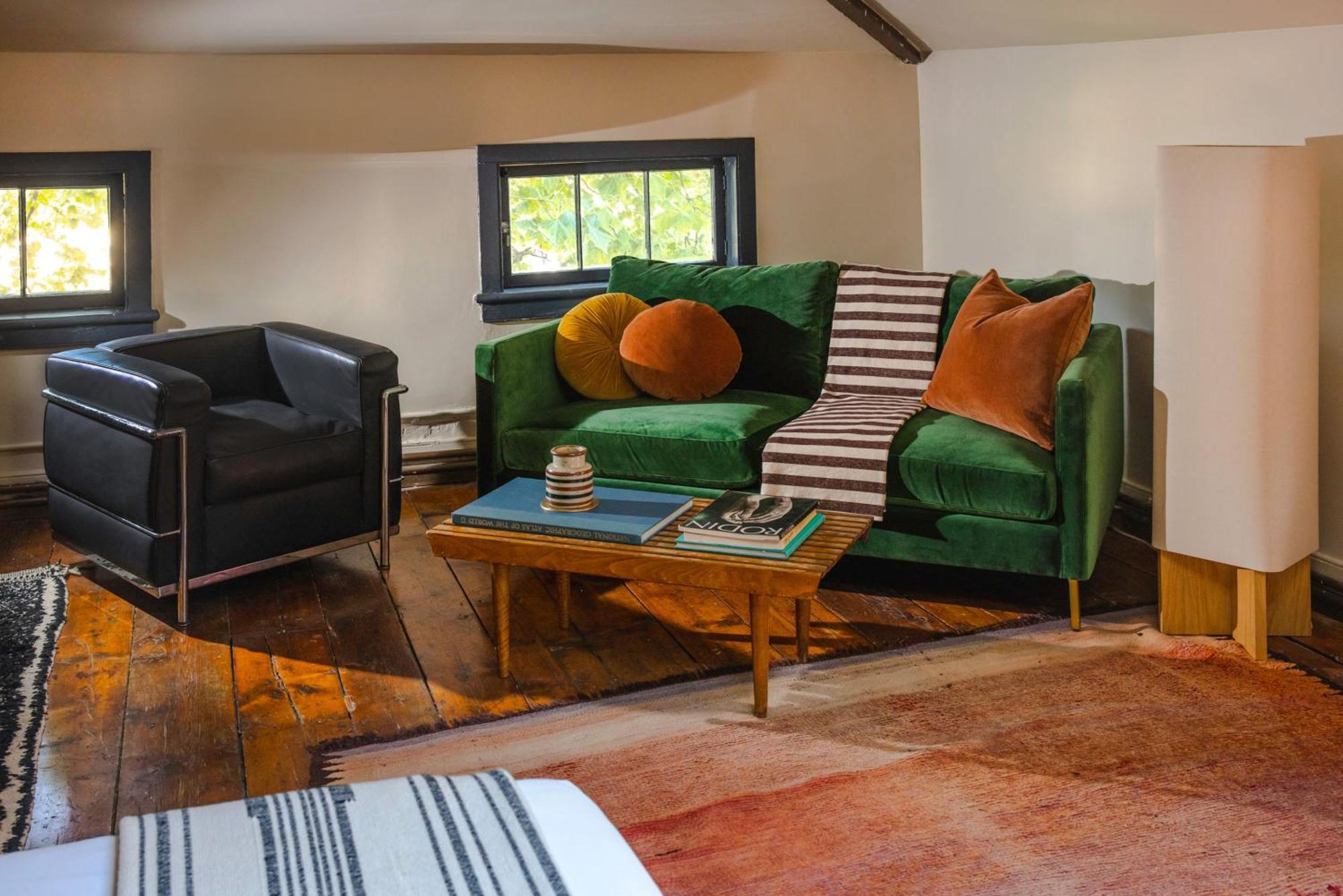 Kingston Carriage House Bed & Breakfast Екстериор снимка
